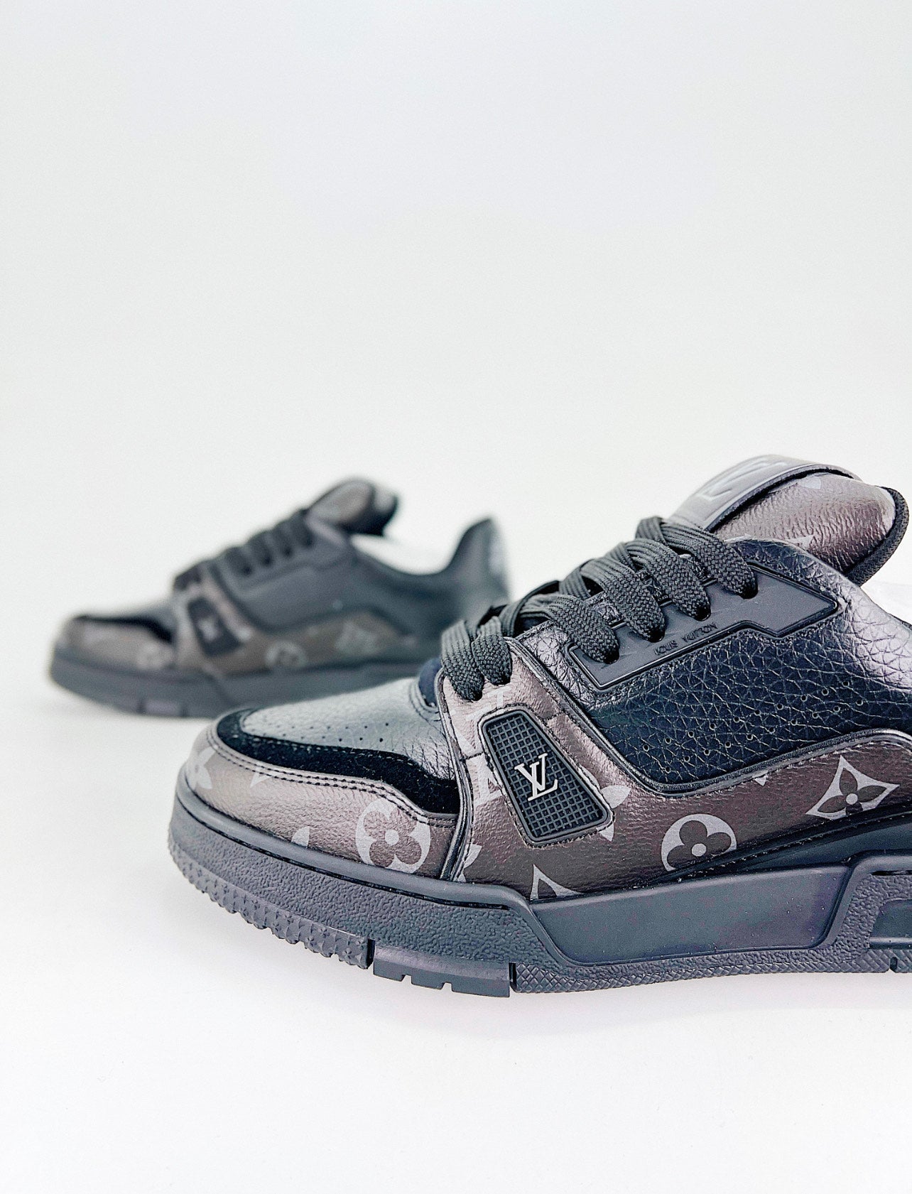 Louis Vuitton LV Trainer #54 Sneakers